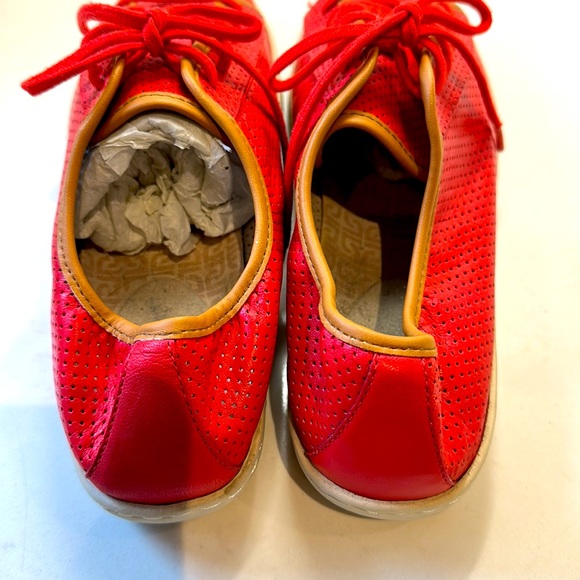 Rockport red leather shoes, size 8.5 - Picture 6 of 6